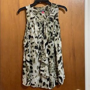 Sleeveless ruffles top size L